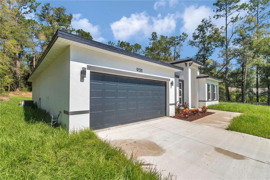 出租: $2,000 (4 贝兹, 2 浴室, 1774 平方英尺)