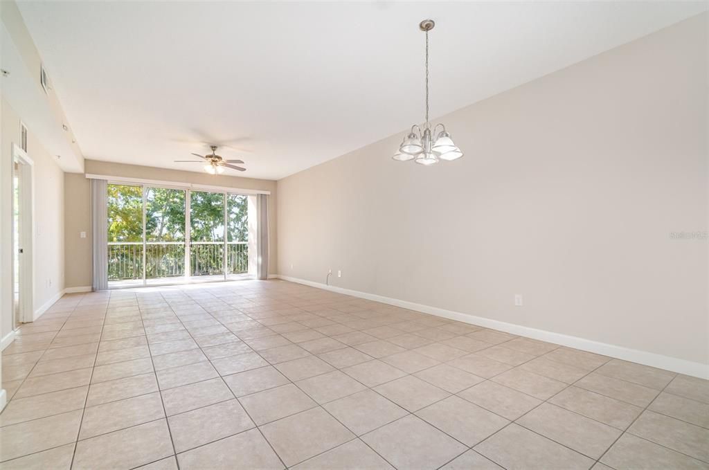 For Sale: $300,000 (3 beds, 2 baths, 1775 Square Feet)