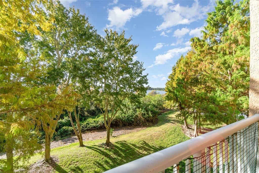 For Sale: $300,000 (3 beds, 2 baths, 1775 Square Feet)