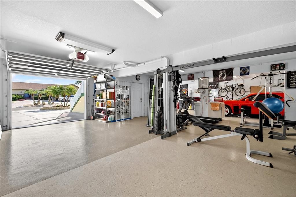 На продажу: $699,000 (3 спален, 2 ванн, 1986 Квадратных фут)