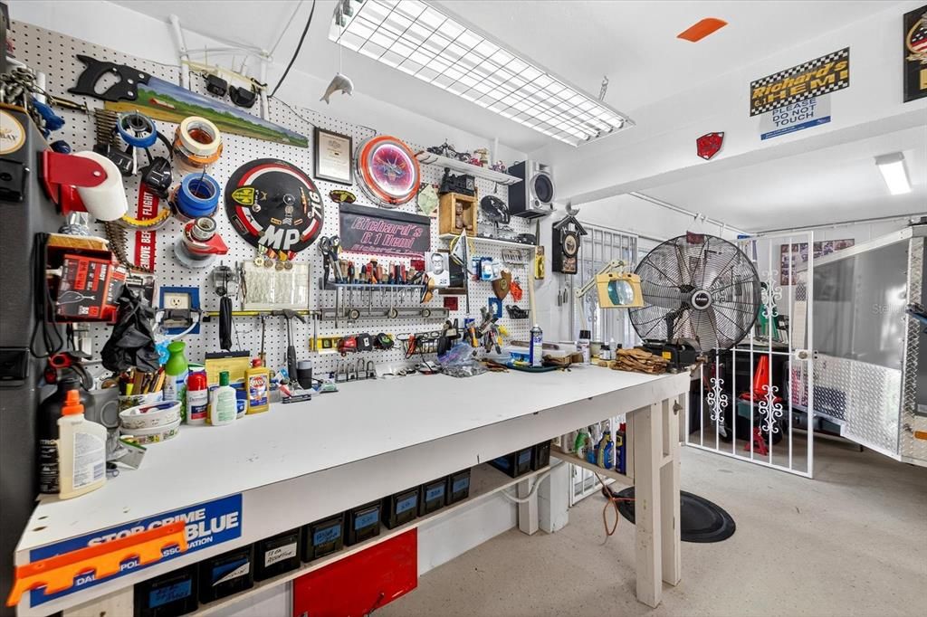 На продажу: $699,000 (3 спален, 2 ванн, 1986 Квадратных фут)