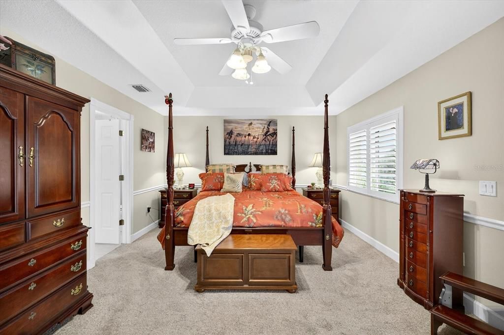 На продажу: $699,000 (3 спален, 2 ванн, 1986 Квадратных фут)