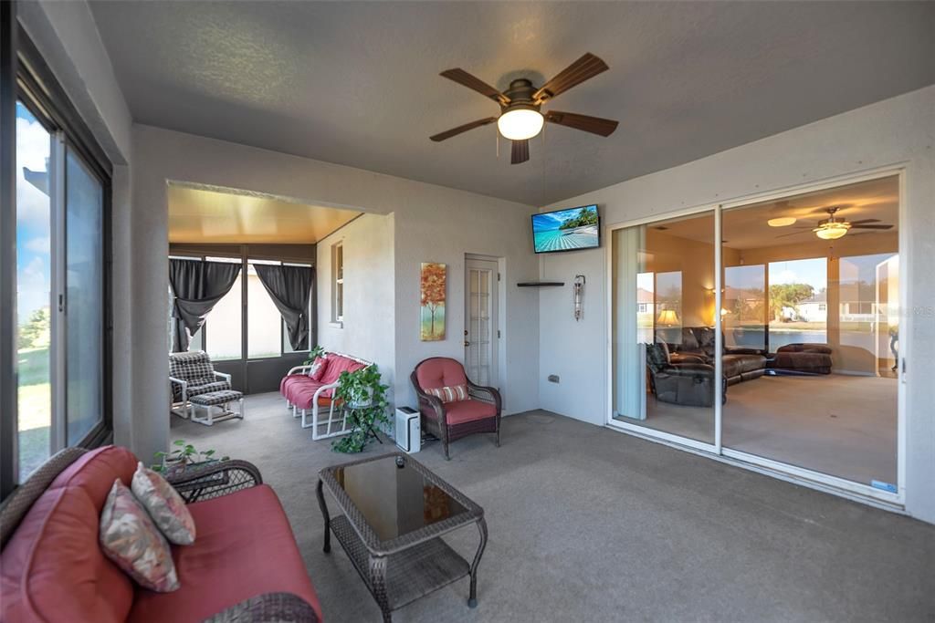 На продажу: $400,000 (5 спален, 4 ванн, 3414 Квадратных фут)