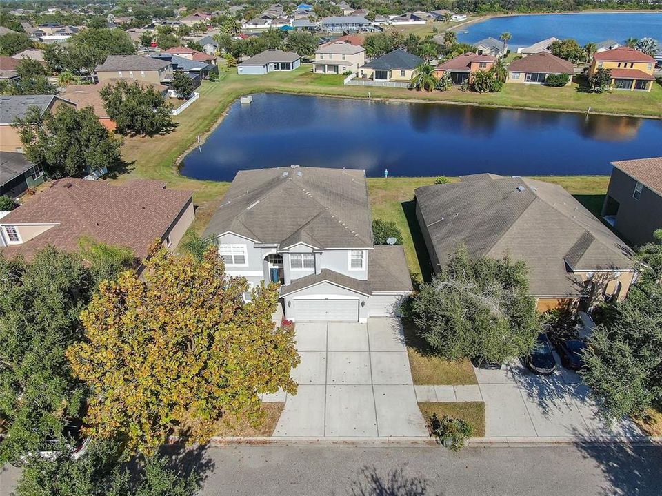 На продажу: $400,000 (5 спален, 4 ванн, 3414 Квадратных фут)