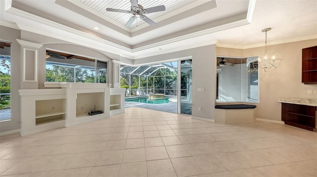 For Sale: $999,000 (4 beds, 3 baths, 3151 Square Feet)