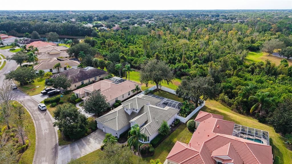 For Sale: $999,000 (4 beds, 3 baths, 3151 Square Feet)