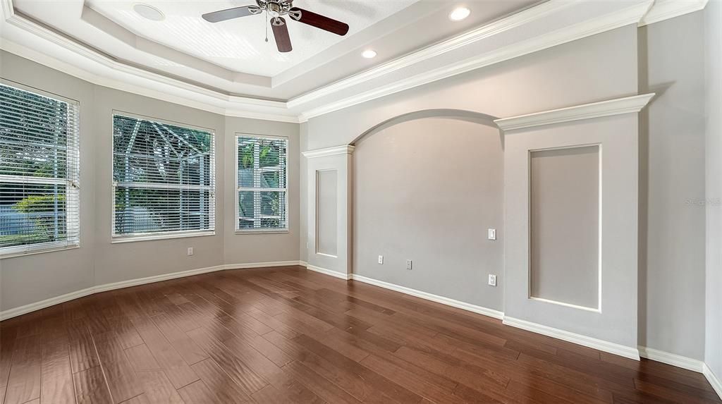 For Sale: $999,000 (4 beds, 3 baths, 3151 Square Feet)