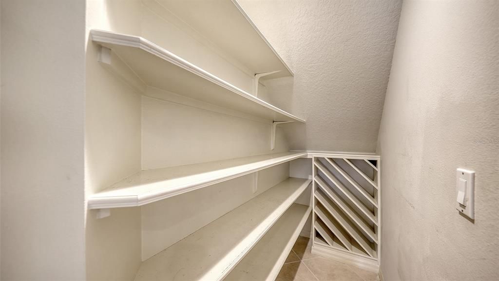 For Sale: $999,000 (4 beds, 3 baths, 3151 Square Feet)