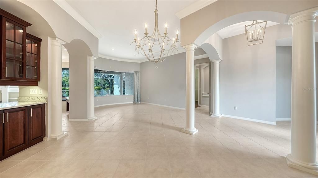 For Sale: $999,000 (4 beds, 3 baths, 3151 Square Feet)