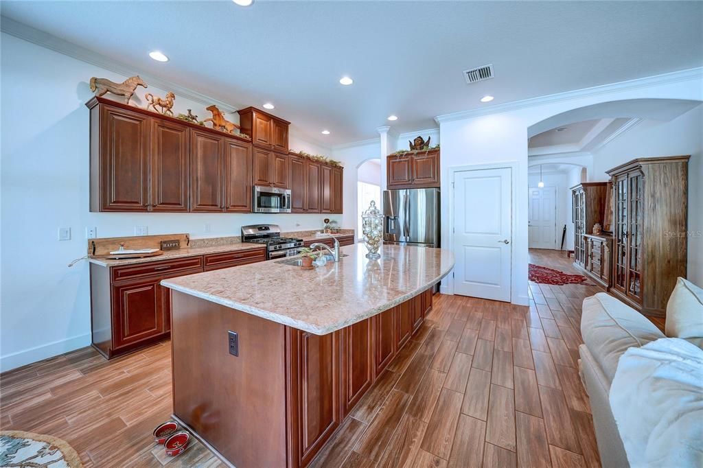 En Venta: $525,000 (3 camas, 2 baños, 2068 Pies cuadrados)