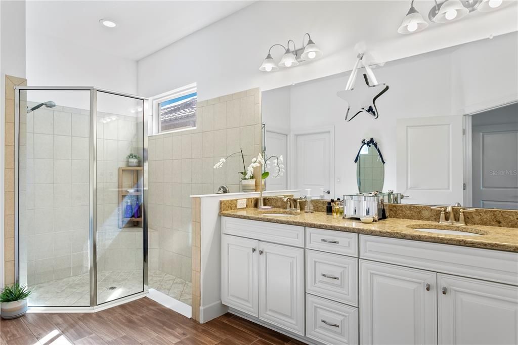 En Venta: $525,000 (3 camas, 2 baños, 2068 Pies cuadrados)