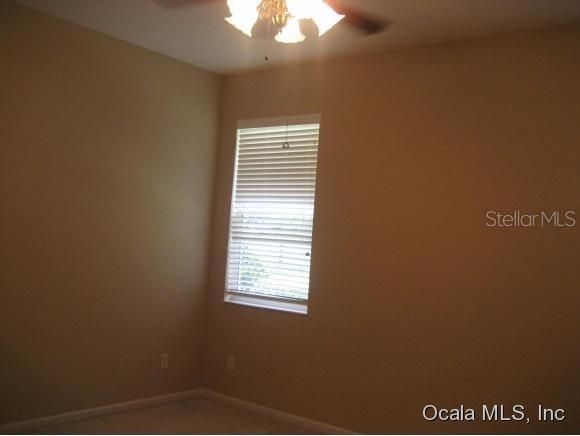 出租: $2,000 (3 贝兹, 2 浴室, 1638 平方英尺)