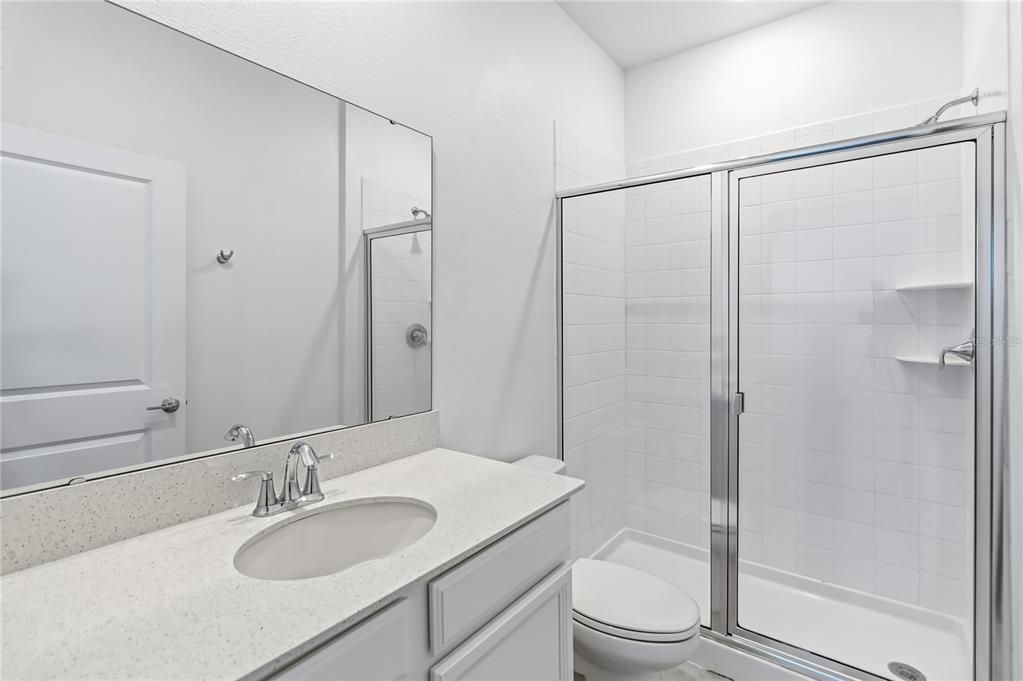 待售: $410,000 (4 贝兹, 3 浴室, 2133 平方英尺)