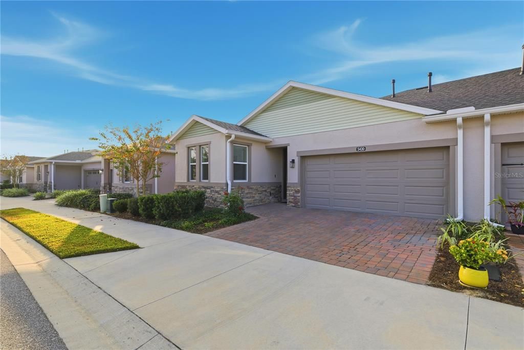 En Venta: $220,000 (2 camas, 2 baños, 1318 Pies cuadrados)