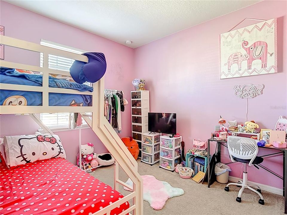 En Venta: $310,000 (3 camas, 2 baños, 1532 Pies cuadrados)