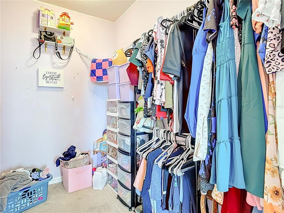 En Venta: $310,000 (3 camas, 2 baños, 1532 Pies cuadrados)