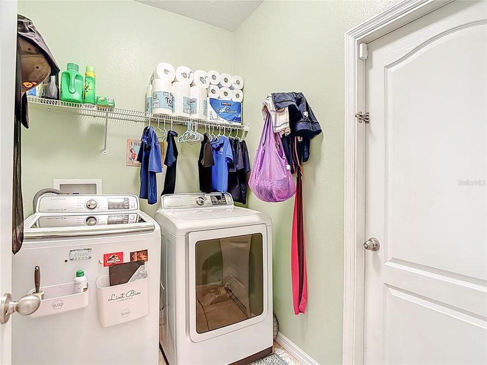 En Venta: $310,000 (3 camas, 2 baños, 1532 Pies cuadrados)