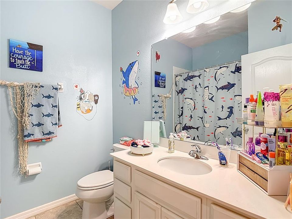 En Venta: $310,000 (3 camas, 2 baños, 1532 Pies cuadrados)