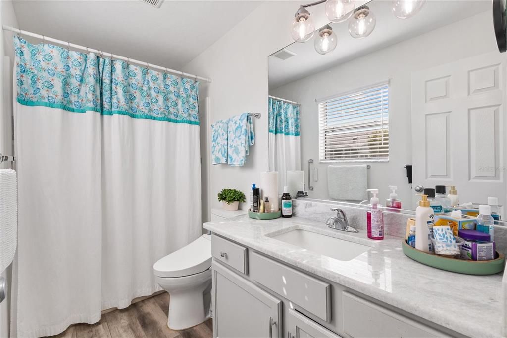 En Venta: $370,000 (3 camas, 2 baños, 1483 Pies cuadrados)