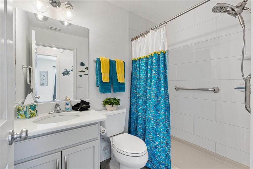 En Venta: $370,000 (3 camas, 2 baños, 1483 Pies cuadrados)