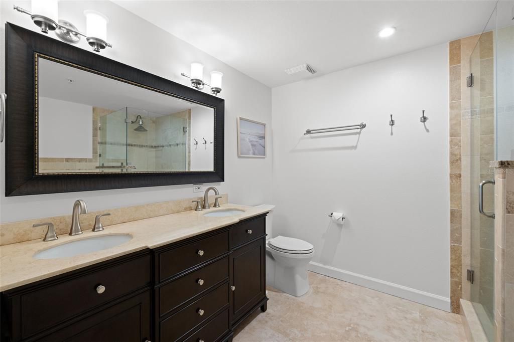 En Renta: $4,495 (2 camas, 1 baños, 1056 Pies cuadrados)