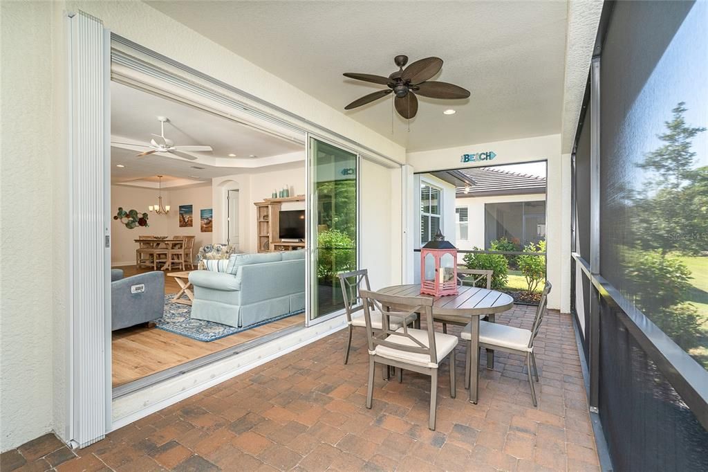 En Venta: $450,000 (2 camas, 2 baños, 1921 Pies cuadrados)