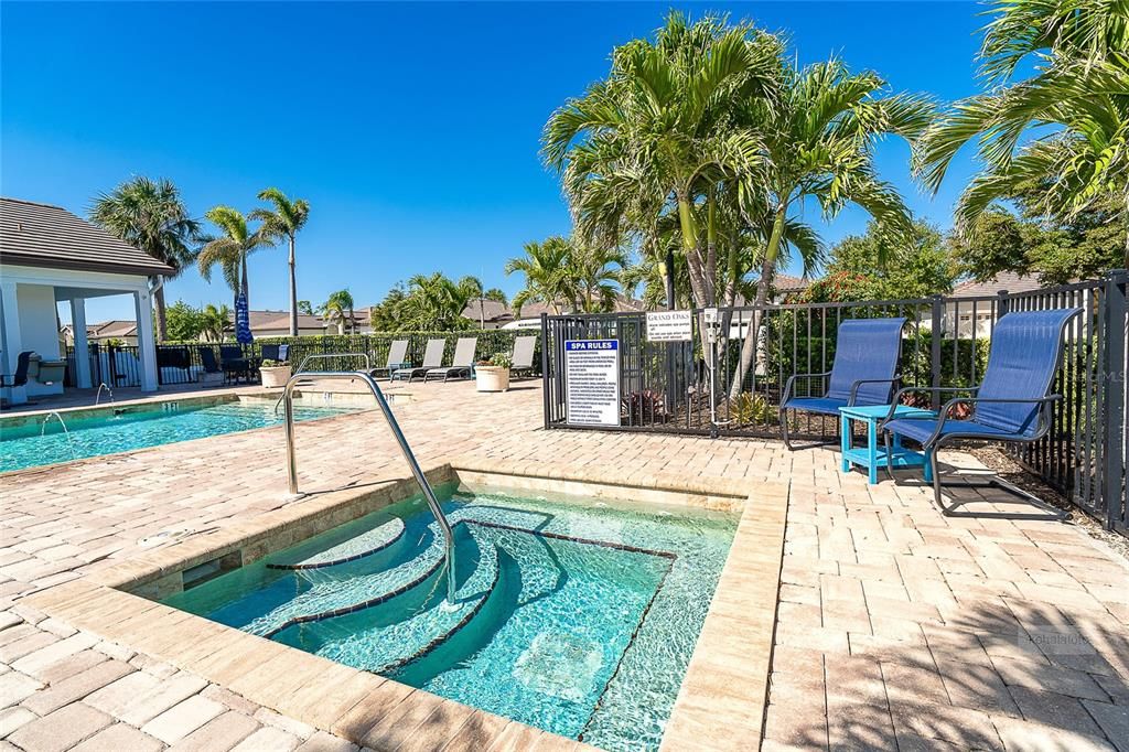 En Venta: $450,000 (2 camas, 2 baños, 1921 Pies cuadrados)