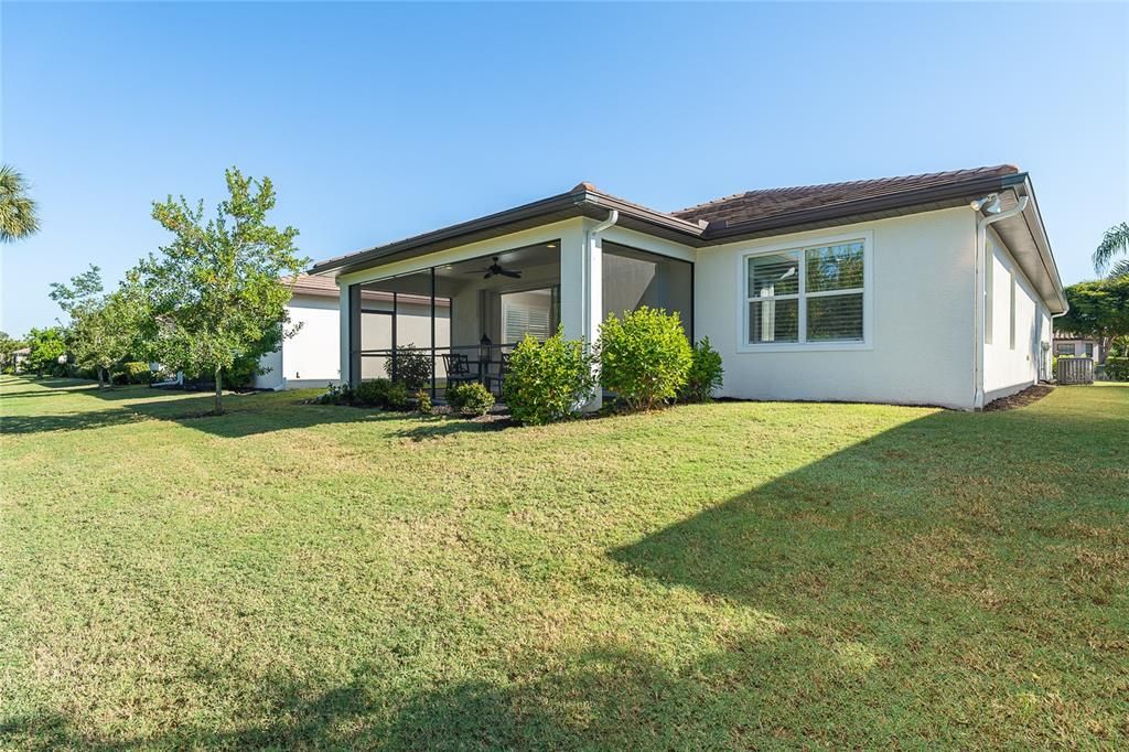 En Venta: $450,000 (2 camas, 2 baños, 1921 Pies cuadrados)