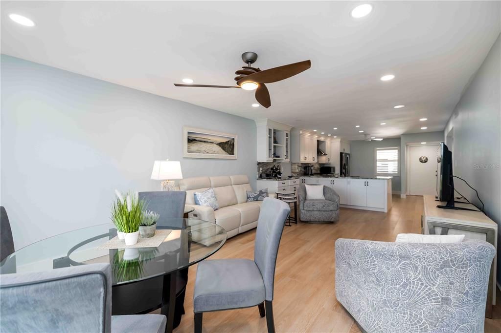 En Venta: $510,000 (2 camas, 2 baños, 1025 Pies cuadrados)