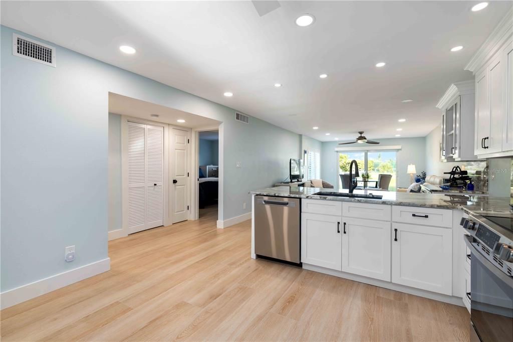 En Venta: $510,000 (2 camas, 2 baños, 1025 Pies cuadrados)