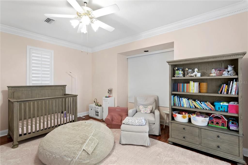 For Sale: $3,100,000 (5 beds, 5 baths, 5345 Square Feet)