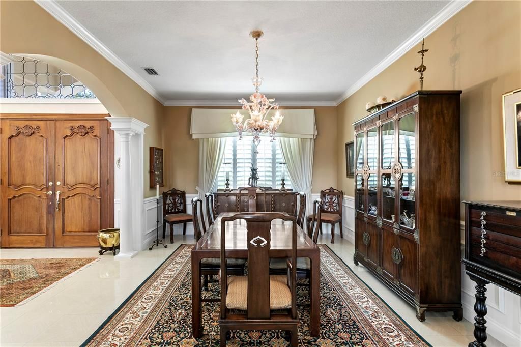 For Sale: $3,100,000 (5 beds, 5 baths, 5345 Square Feet)