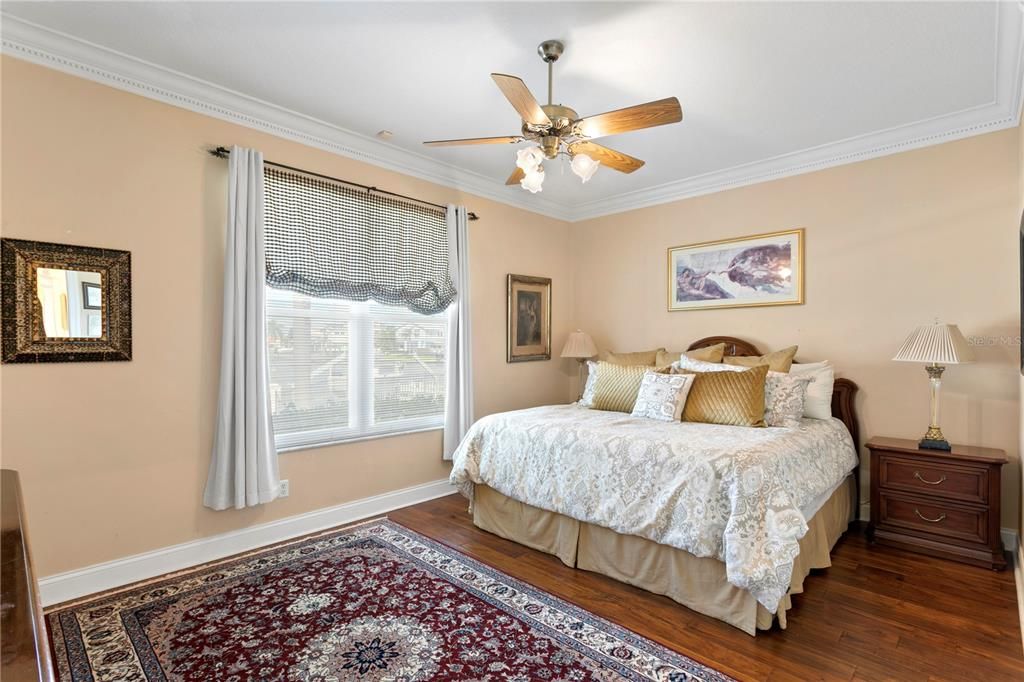 For Sale: $3,100,000 (5 beds, 5 baths, 5345 Square Feet)