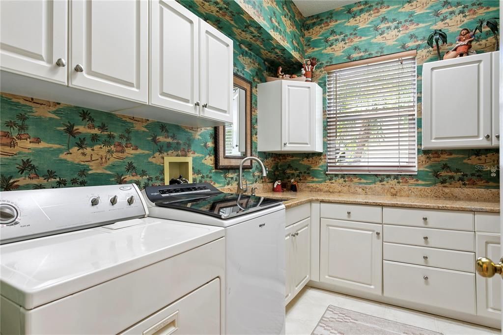 For Sale: $3,100,000 (5 beds, 5 baths, 5345 Square Feet)