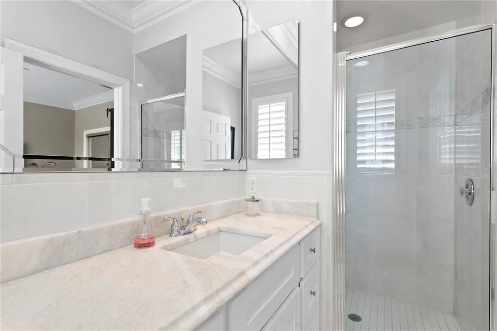 For Sale: $3,100,000 (5 beds, 5 baths, 5345 Square Feet)