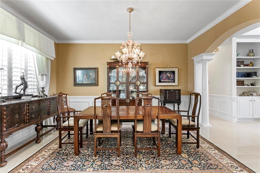 For Sale: $3,100,000 (5 beds, 5 baths, 5345 Square Feet)