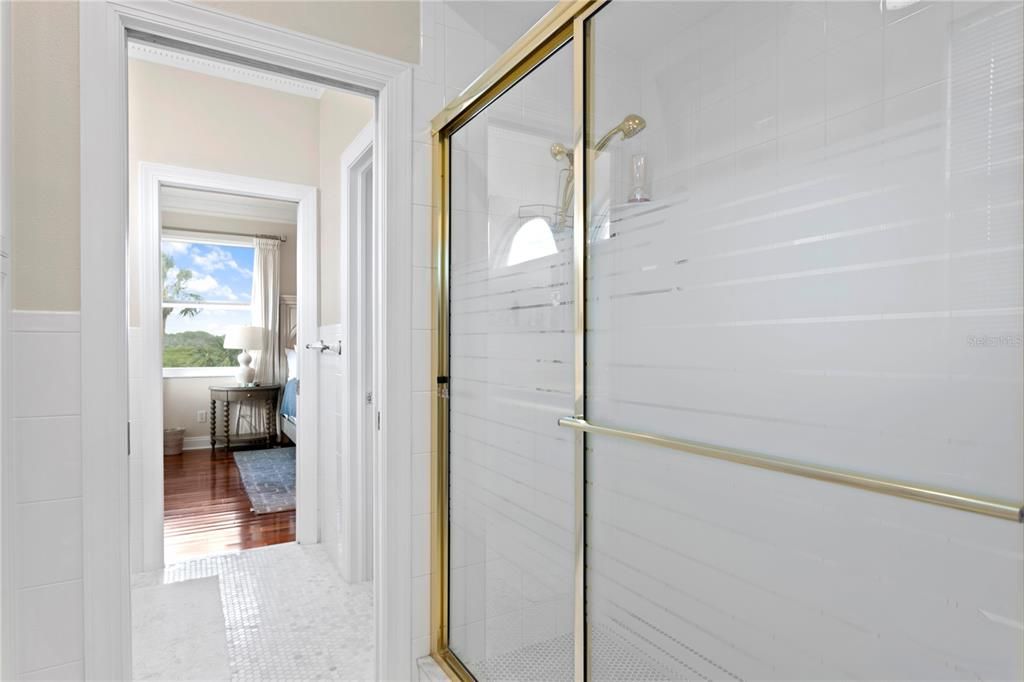 For Sale: $3,100,000 (5 beds, 5 baths, 5345 Square Feet)