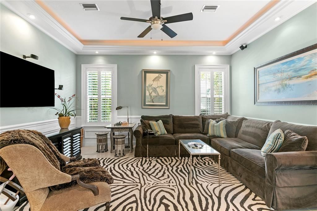 For Sale: $3,100,000 (5 beds, 5 baths, 5345 Square Feet)