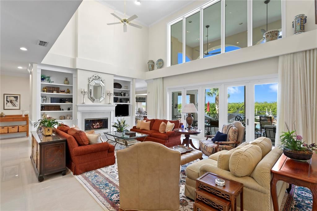 For Sale: $3,100,000 (5 beds, 5 baths, 5345 Square Feet)