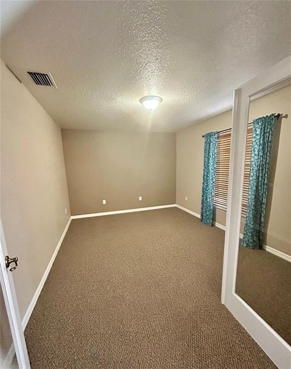 For Sale: $265,000 (3 beds, 2 baths, 1872 Square Feet)