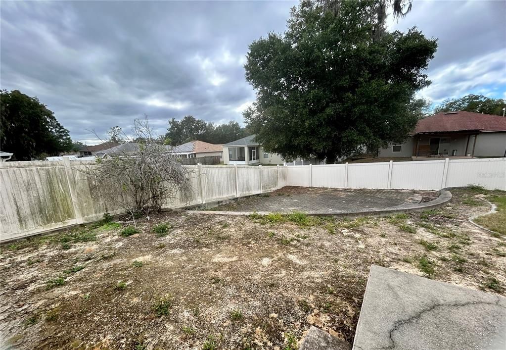 For Sale: $265,000 (3 beds, 2 baths, 1872 Square Feet)