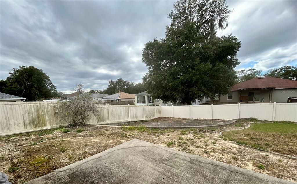 For Sale: $265,000 (3 beds, 2 baths, 1872 Square Feet)