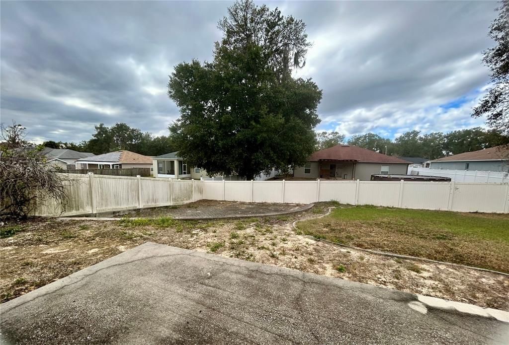 For Sale: $265,000 (3 beds, 2 baths, 1872 Square Feet)