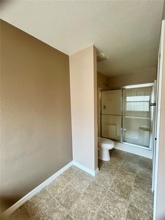 For Sale: $265,000 (3 beds, 2 baths, 1872 Square Feet)