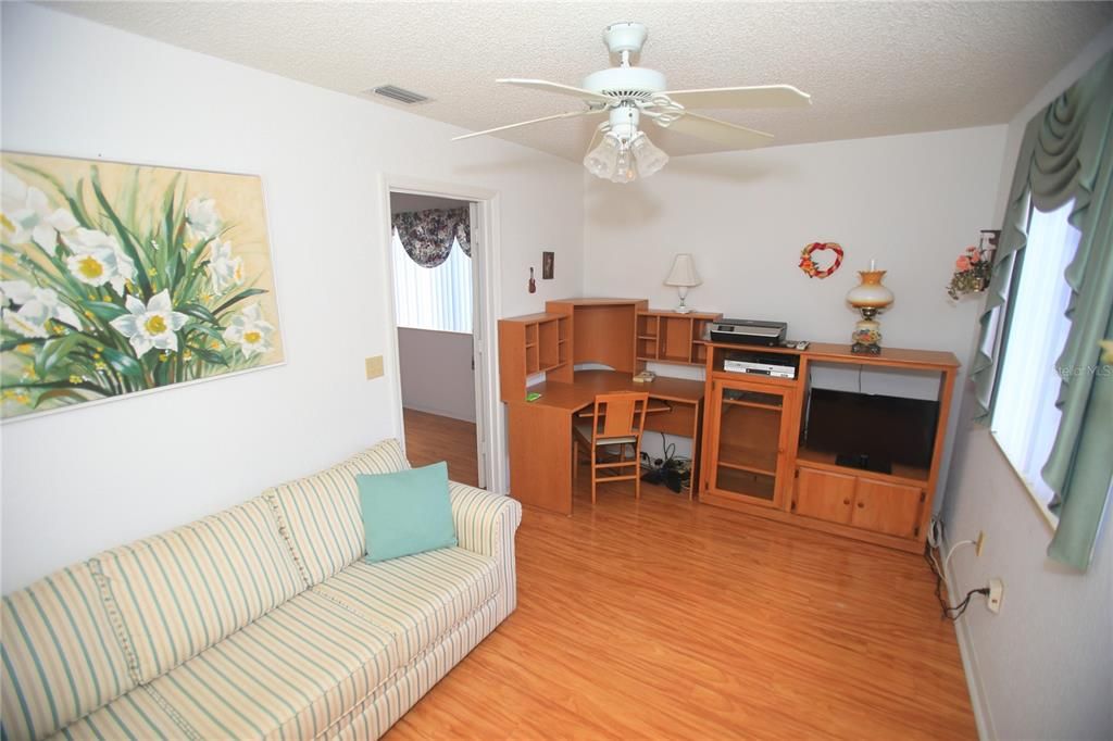 На продажу: $225,000 (2 спален, 2 ванн, 1528 Квадратных фут)