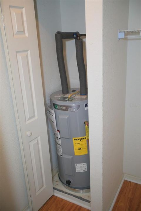 На продажу: $225,000 (2 спален, 2 ванн, 1528 Квадратных фут)