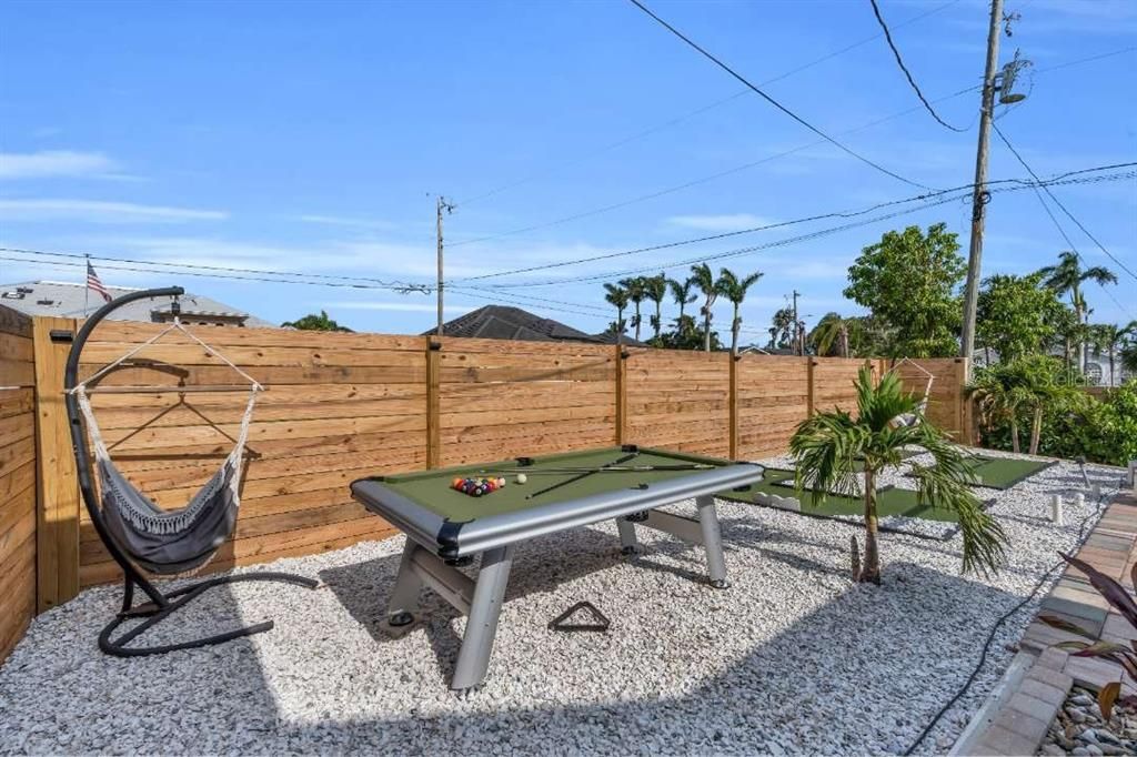 For Sale: $525,000 (3 beds, 2 baths, 1741 Square Feet)