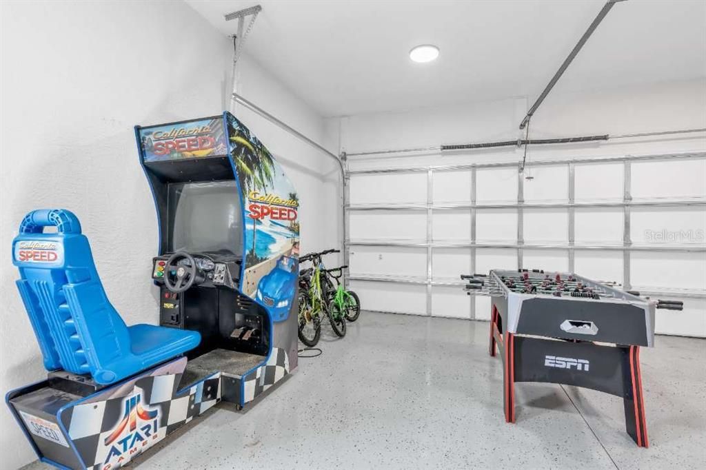 For Sale: $525,000 (3 beds, 2 baths, 1741 Square Feet)