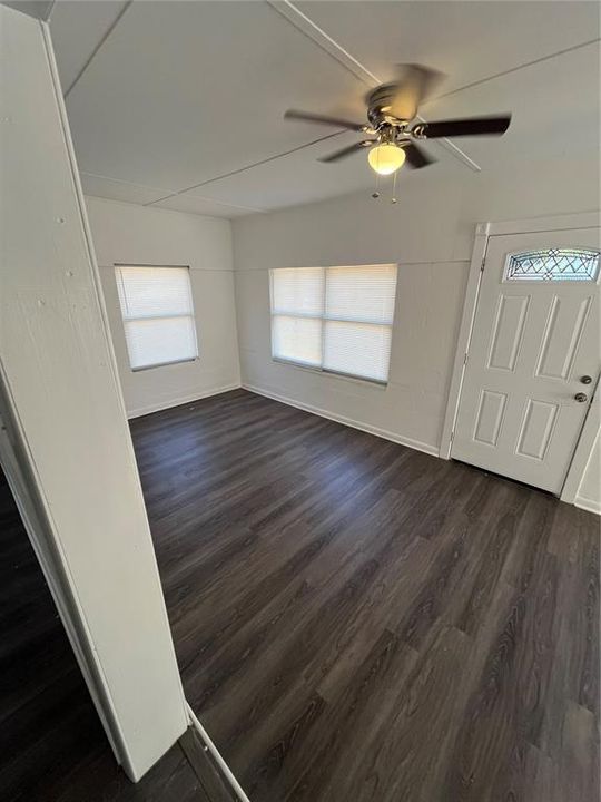 En Venta: $187,000 (2 camas, 1 baños, 924 Pies cuadrados)