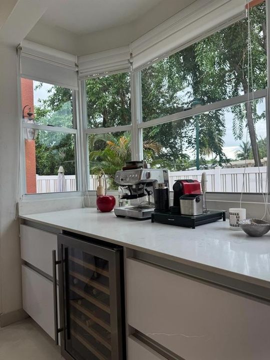 For Rent: $4,950 (3 beds, 2 baths, 2600 Square Feet)